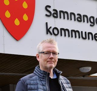MÅ TA GREP: Rådmann Ove Sæbø varslar kutt i vedlikehald og andre tiltak for å retta opp  att økonomien på investeringssektoren.