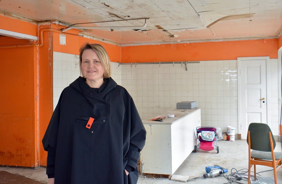 UNDER OPPUSSING: Eline Solbrekk Kleivane er tilsett som dagleg leiar for den nye bygdebutikken som skal opna på Tysse denne sommaren.