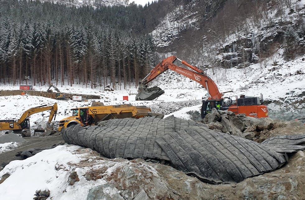 STARTA I HAUST: Aker BP er i full gang med utbygginga i Børdalen. No skal dei informera samningane om prosjektet. (Biletet vart teke i starten av desember)