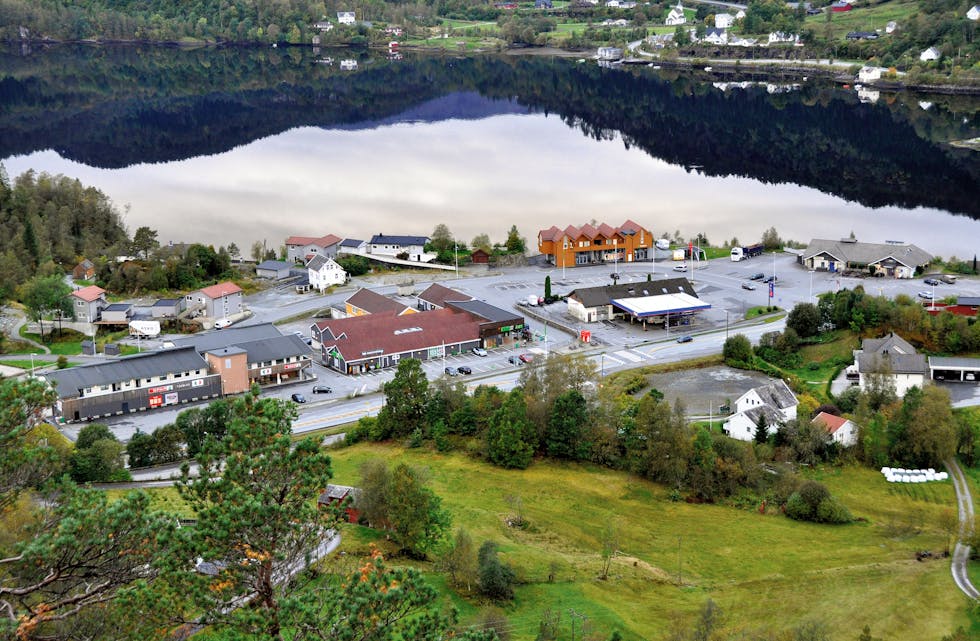 KORLEIS SKAL DET SJÅ UT? Lange planprosessar og mange ulike innspel til korleis arealet på  Bjørkheim skal utnyttast i framtida, skapar frustrasjon blant grunneigarar og næringsdrivande.
