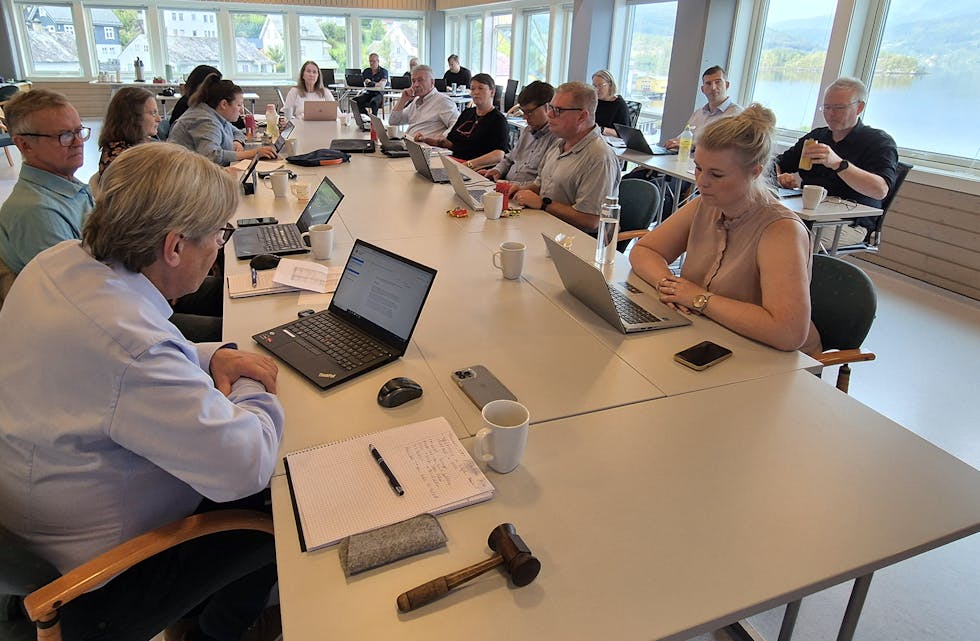 STILLER KRAV: Fleirtalet i formannskapet krev at ny brannstasjon må byggjast rimelegare enn det som ligg i kostnadsoverslaga.