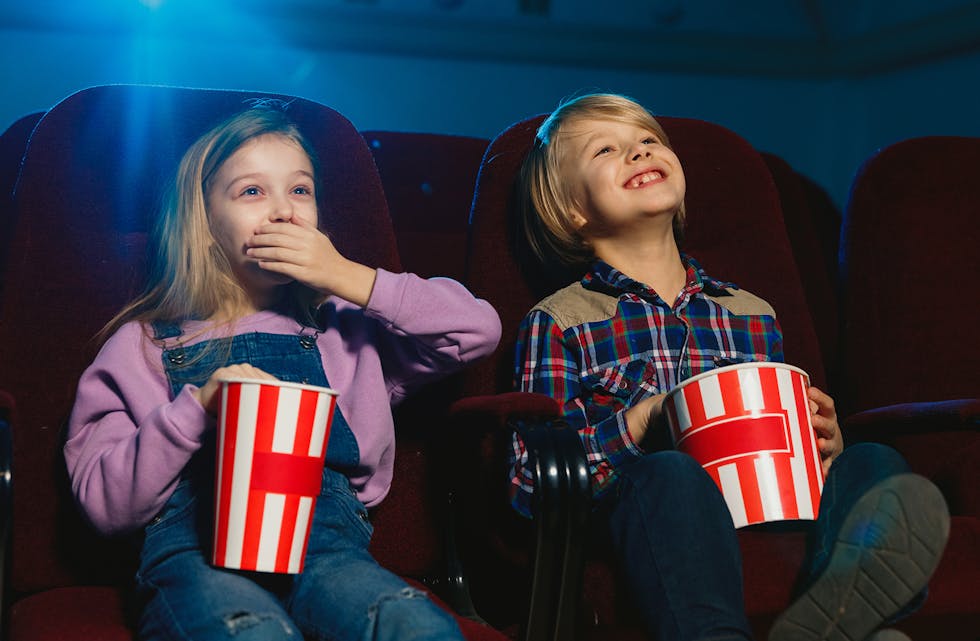 BARNEFILMANE TREKKER FLEST: Borna er dei mest trufaste publikummararne på Bygdekinoen i Samnanger.