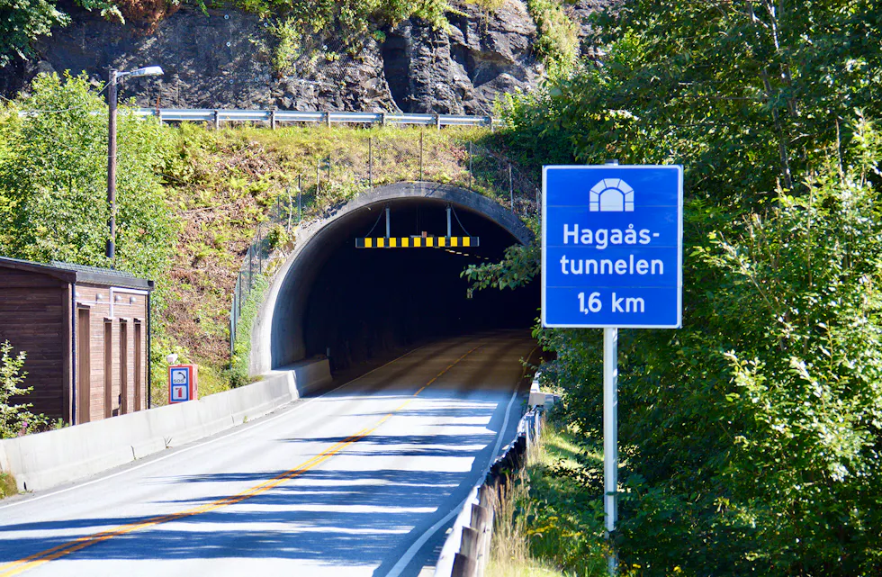 KREV TILRETTELEGGING: Ingen av tunellane i Samnanger er i dag tilrettelagde for å fungera som tilfluktsstader i tilfelle krig. Men rådmannen meiner at dette likevel er den mest aktuelle løysinga.